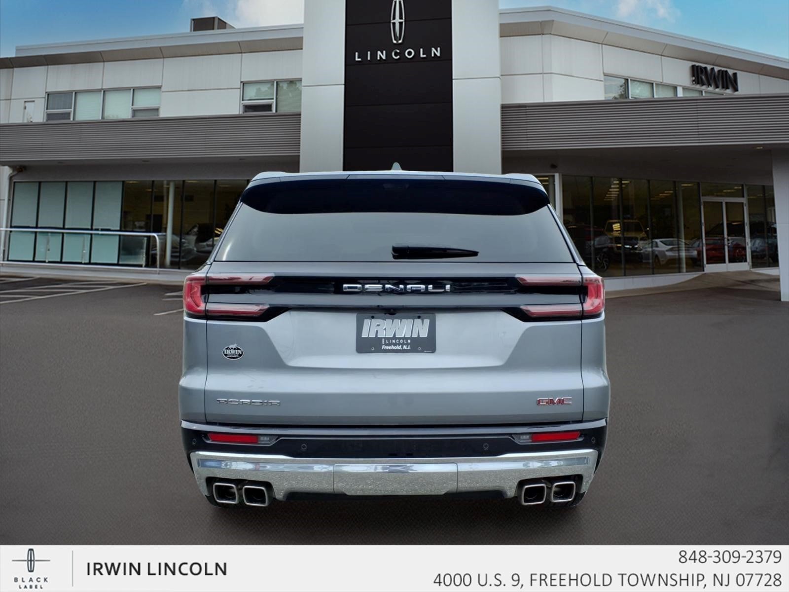 2024 GMC Acadia Denali