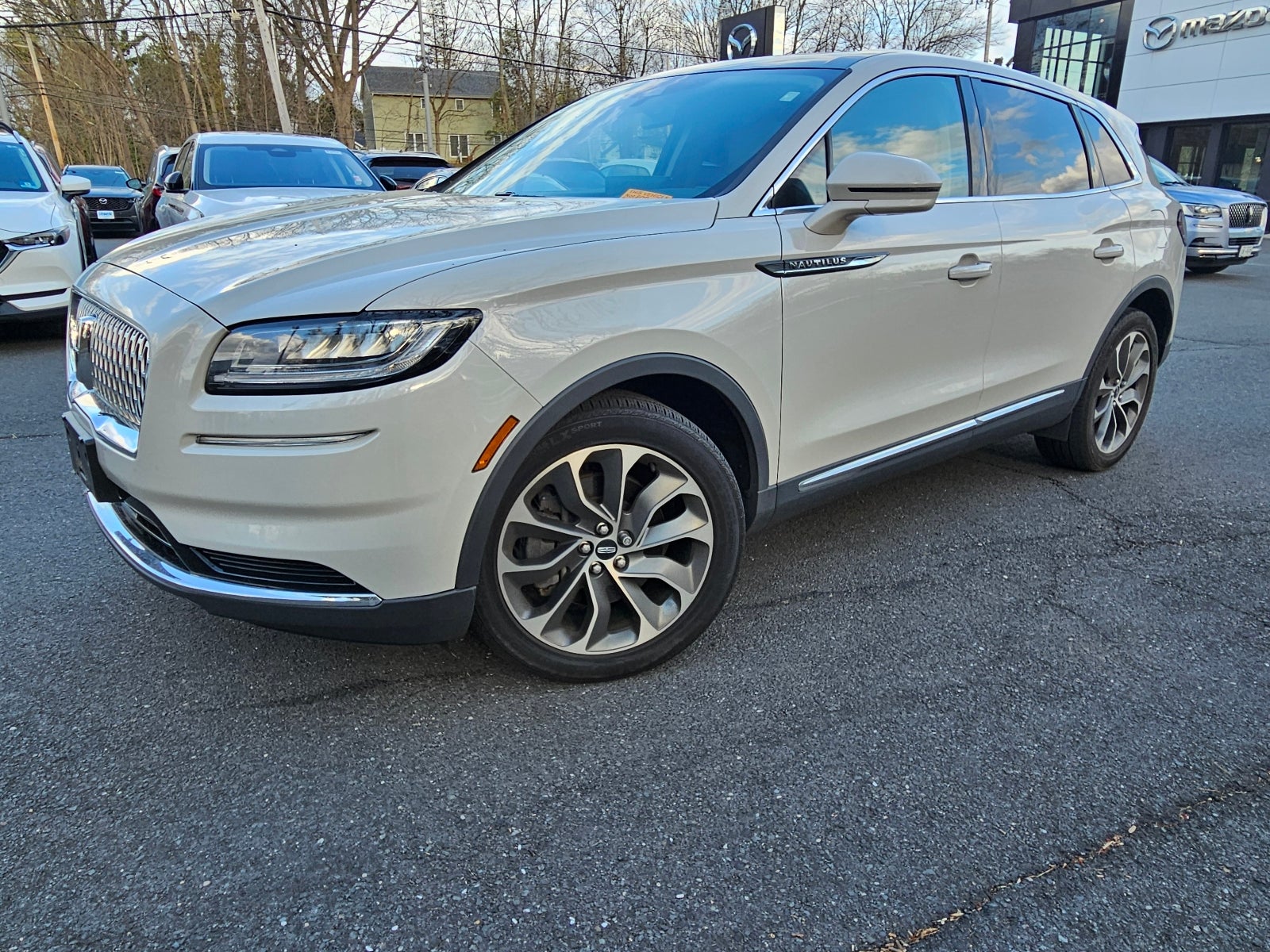 2022 Lincoln Nautilus Reserve