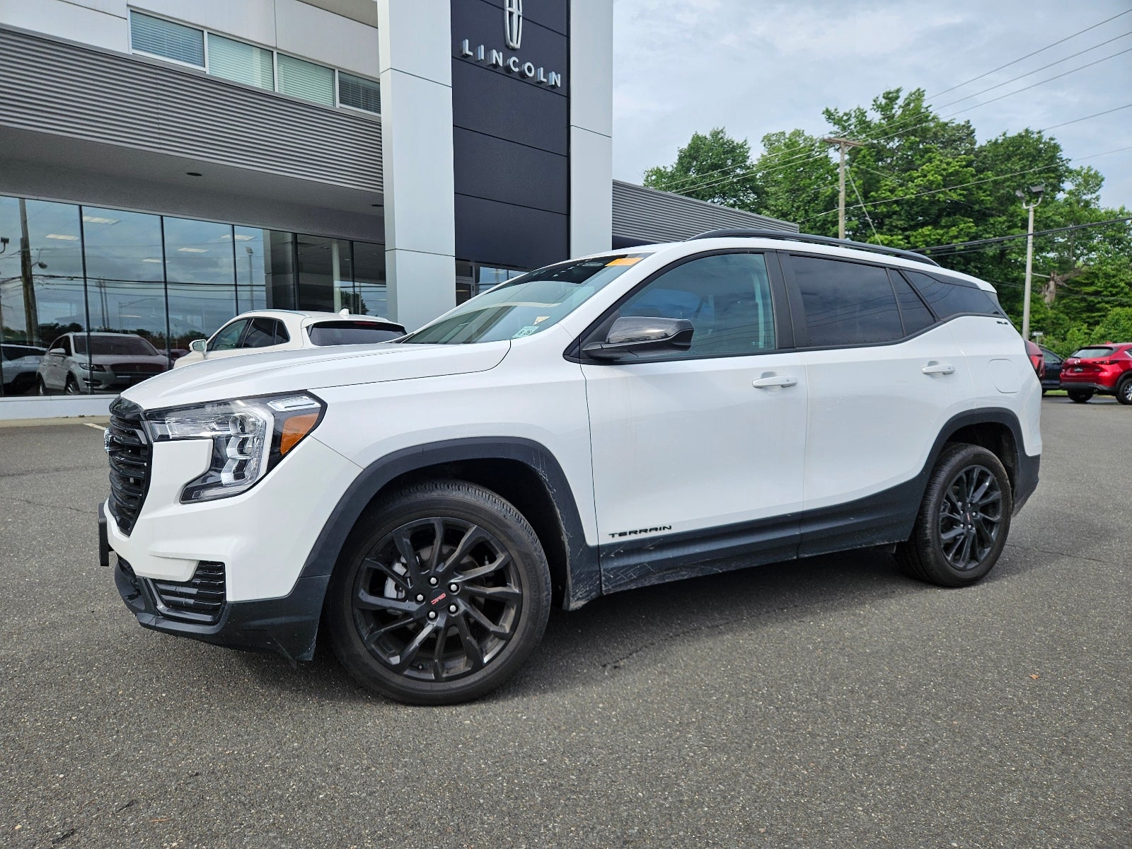 2023 GMC Terrain SLE