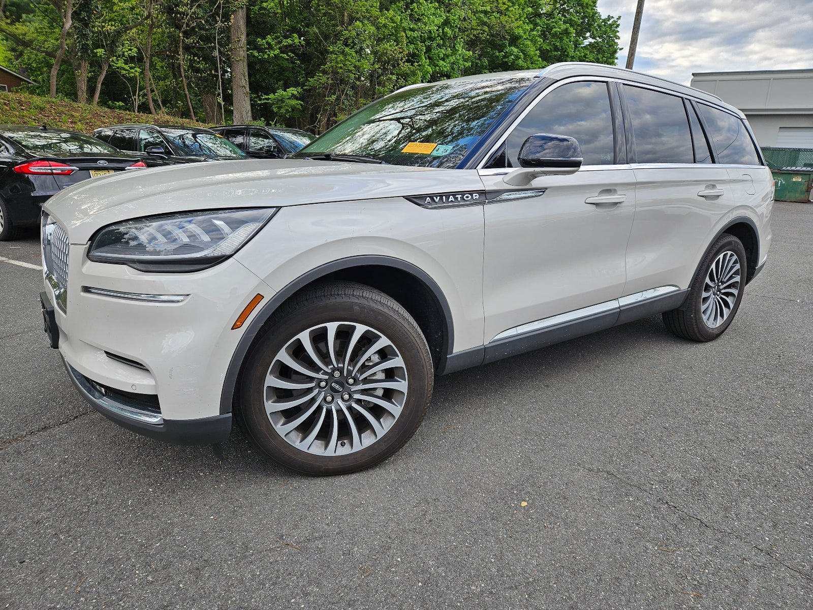 2023 Lincoln Aviator Standard