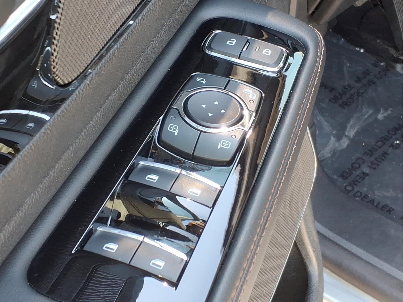2023 Lincoln Aviator Standard
