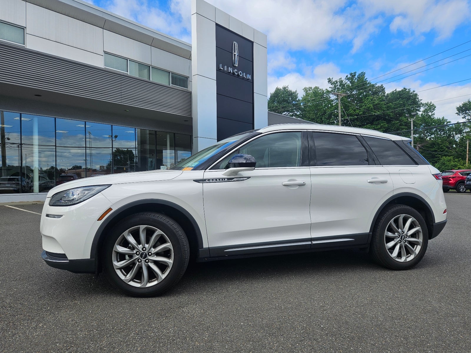 2022 Lincoln Corsair Standard