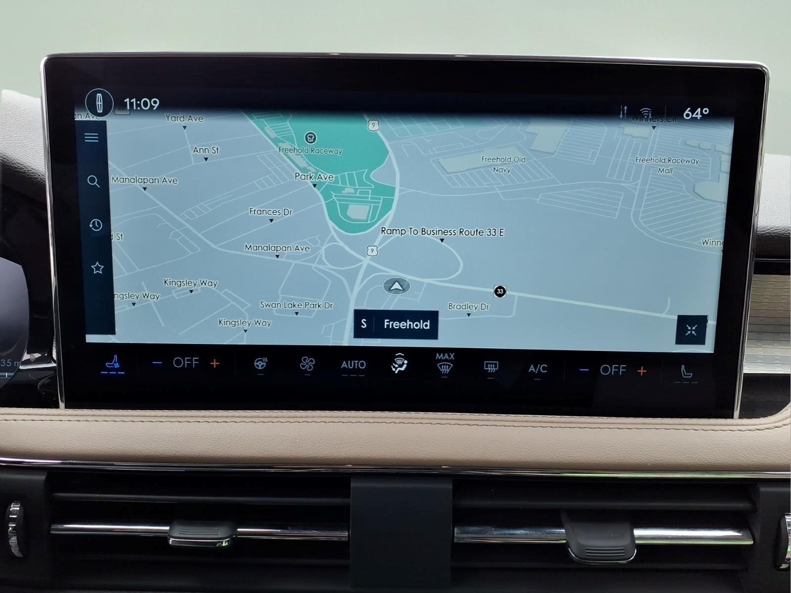 2023 Lincoln Corsair Standard