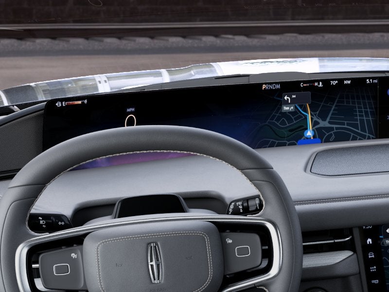 2027 Lincoln Navigator Premiere