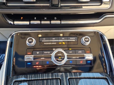 2022 Lincoln Navigator L Black Label