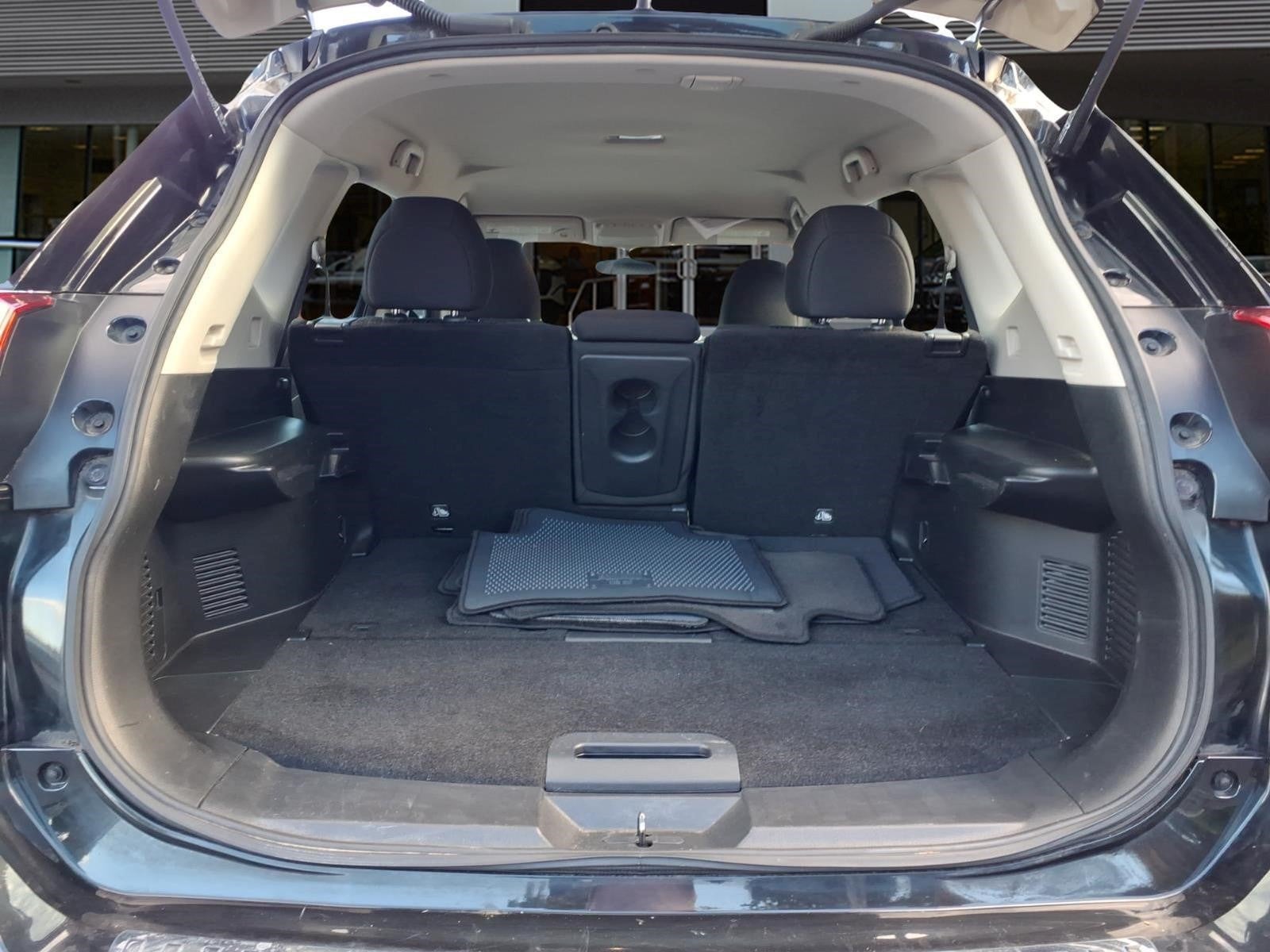 2018 Nissan Rogue S