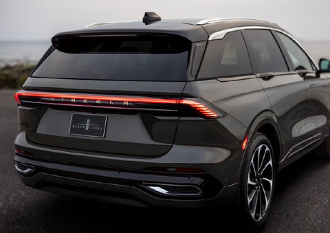 The rear of a 2025 Lincoln Black Label Nautilus® SUV displays full LED rear lighting. | Irwin Lincoln in Freehold NJ