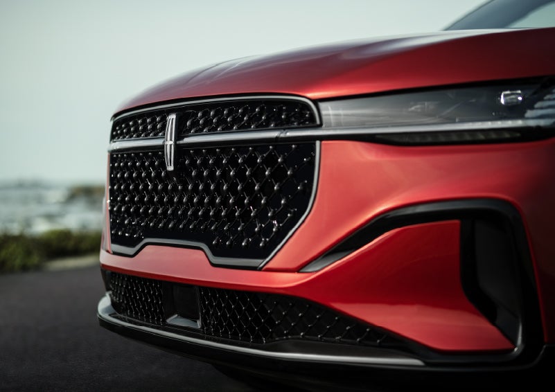The sleek grille of a 2026 Lincoln Nautilus® SUV with the available Jet Appearance Package makes a bold statement. | Irwin Lincoln in Freehold NJ